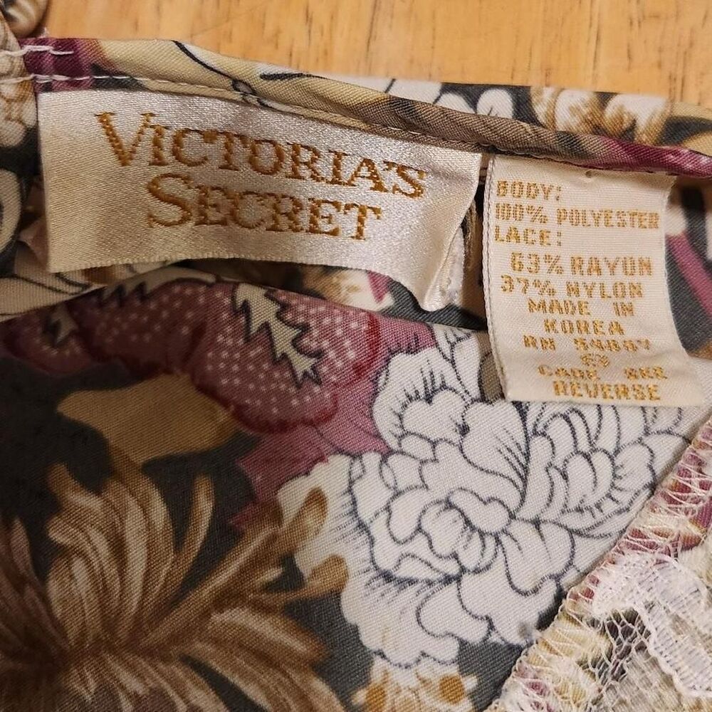 Vintage 90s Victoria's Secret pastel floral lace spaghetti strap mini slip dress - Picture 5 of 5